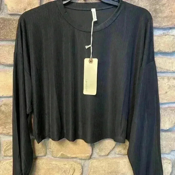 Lanston Women's Long sleeve crop black versatile New Cozy top size M - Picture 1 of 10